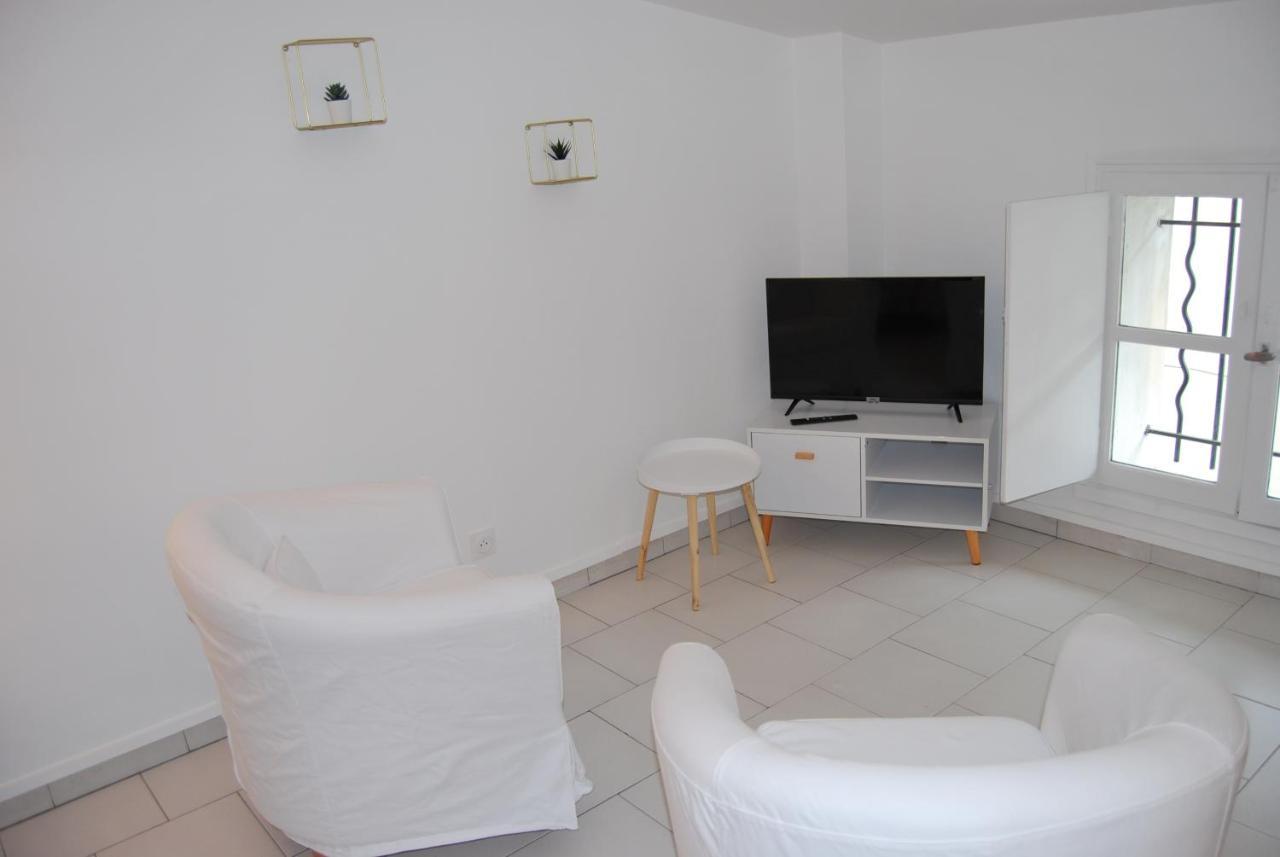Apt T1 Cosy Et Ambiance Zen "Cottage De Moissac" Esterno foto